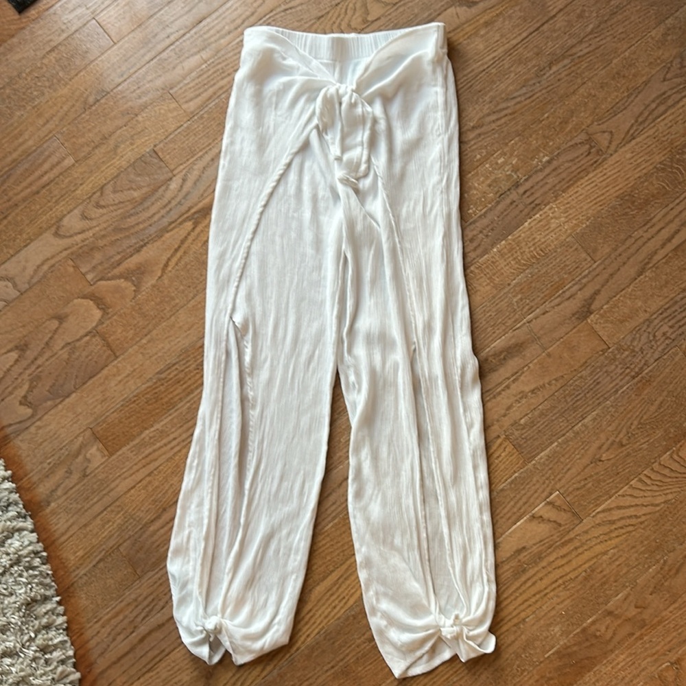 Kona Sol White Swim Coverup Pants - Picture 2 of 10